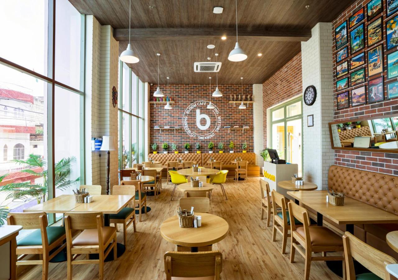 Bloom Hotel - Dżammu Zewnętrze zdjęcie